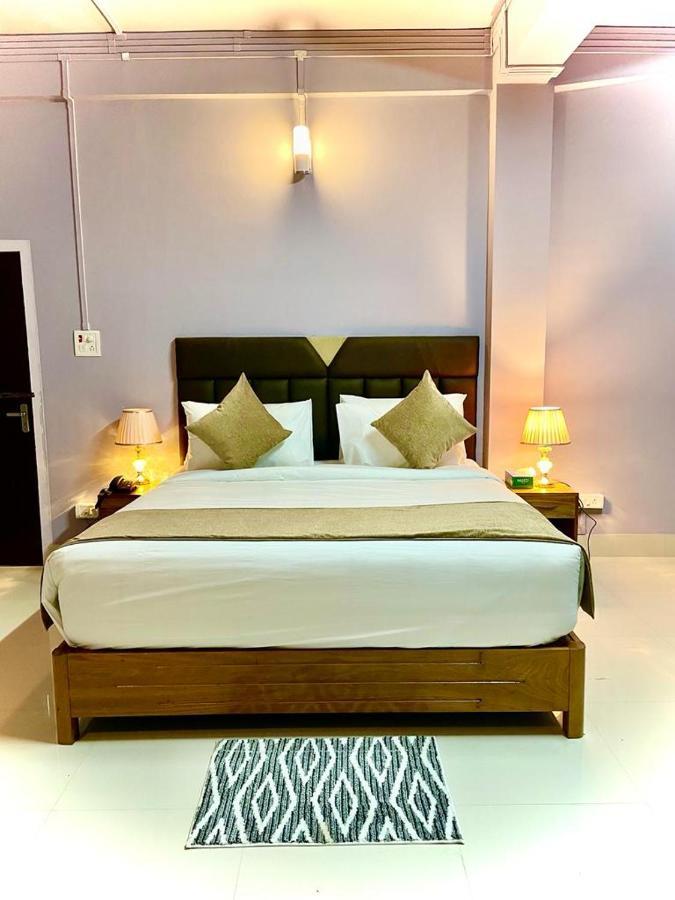 La Colline Resort Kohima Экстерьер фото